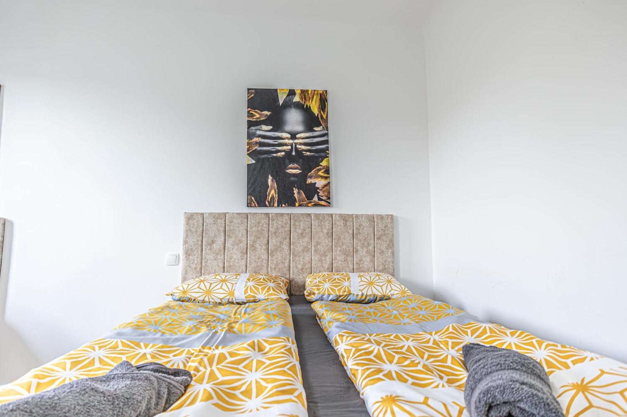 Comfy Rooms In Shared Villa With Terrace And Garden Виена Екстериор снимка
