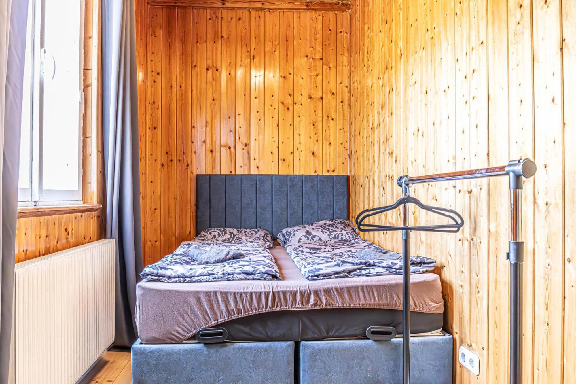 Comfy Rooms In Shared Villa With Terrace And Garden Виена Екстериор снимка