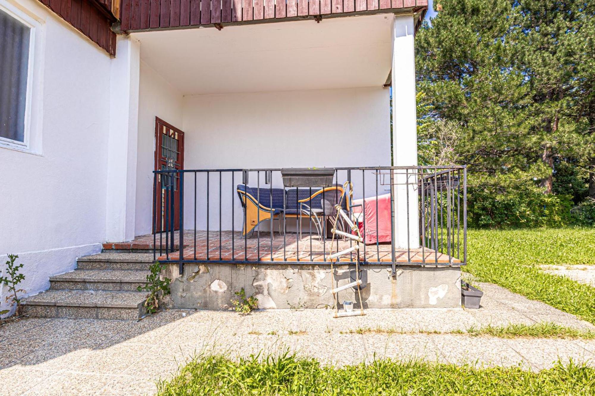 Comfy Rooms In Shared Villa With Terrace And Garden Виена Екстериор снимка
